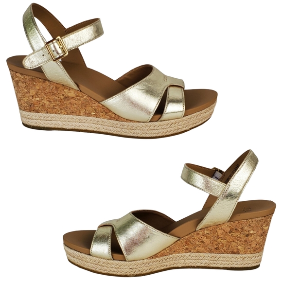 [REPOSH] New Ugg womens cloverdale metallic leather gold wedge sandals - Picture 2 of 14